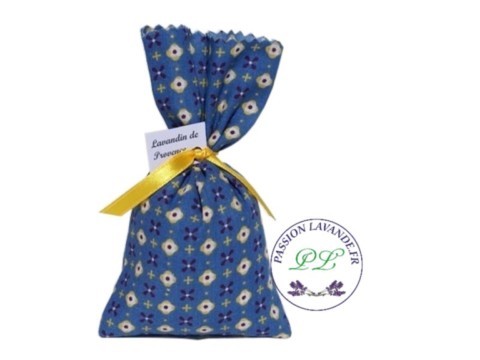 Sachet-en-tissus-lavande-bleu-provence-mariage